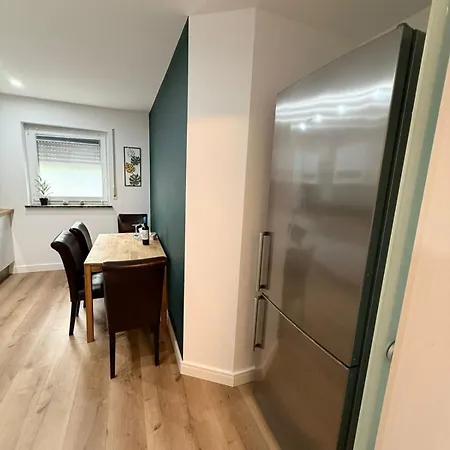 Appartement Schoenes Modernes House In